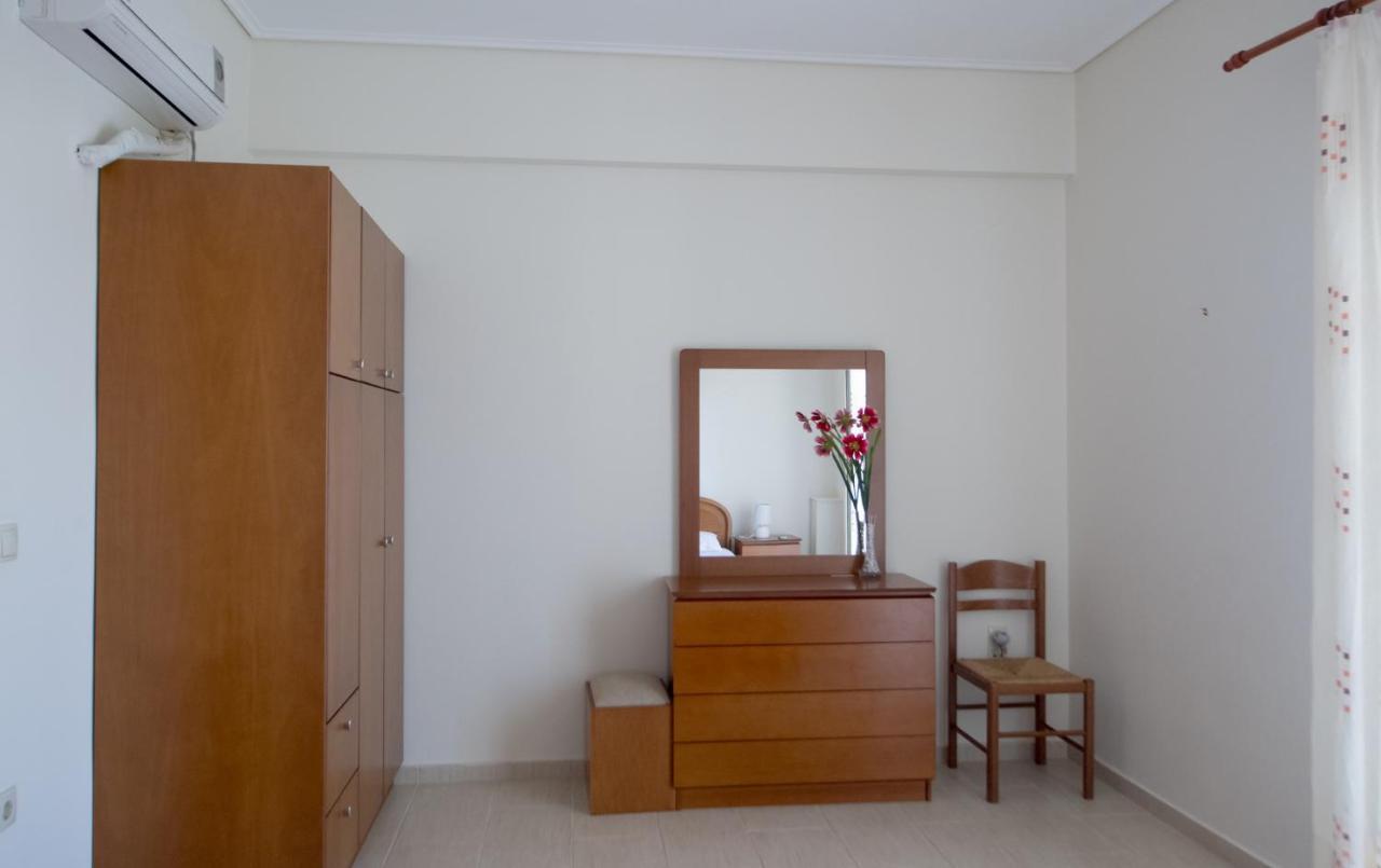 Manoleas Villas - Apartment 4 Stoúpa Extérieur photo